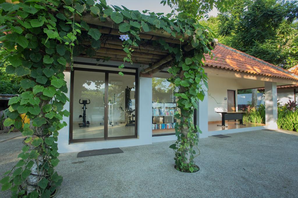 Bintang Flores Hotel Labuan Bajo Exterior foto