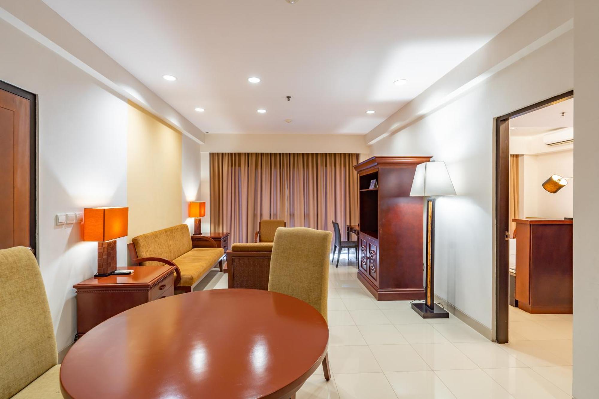 Bintang Flores Hotel Labuan Bajo Exterior foto