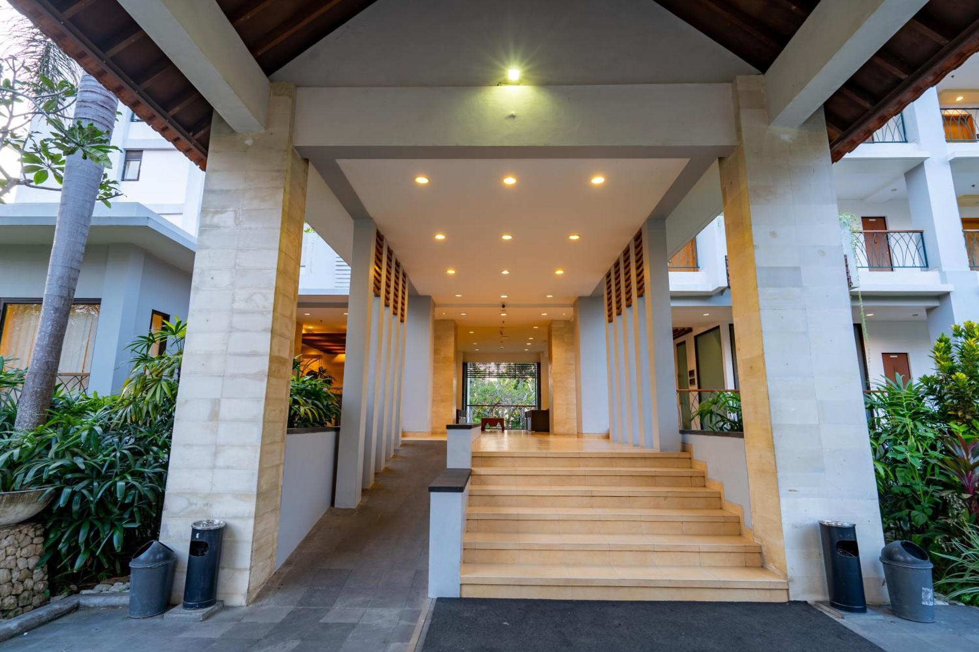 Bintang Flores Hotel Labuan Bajo Exterior foto