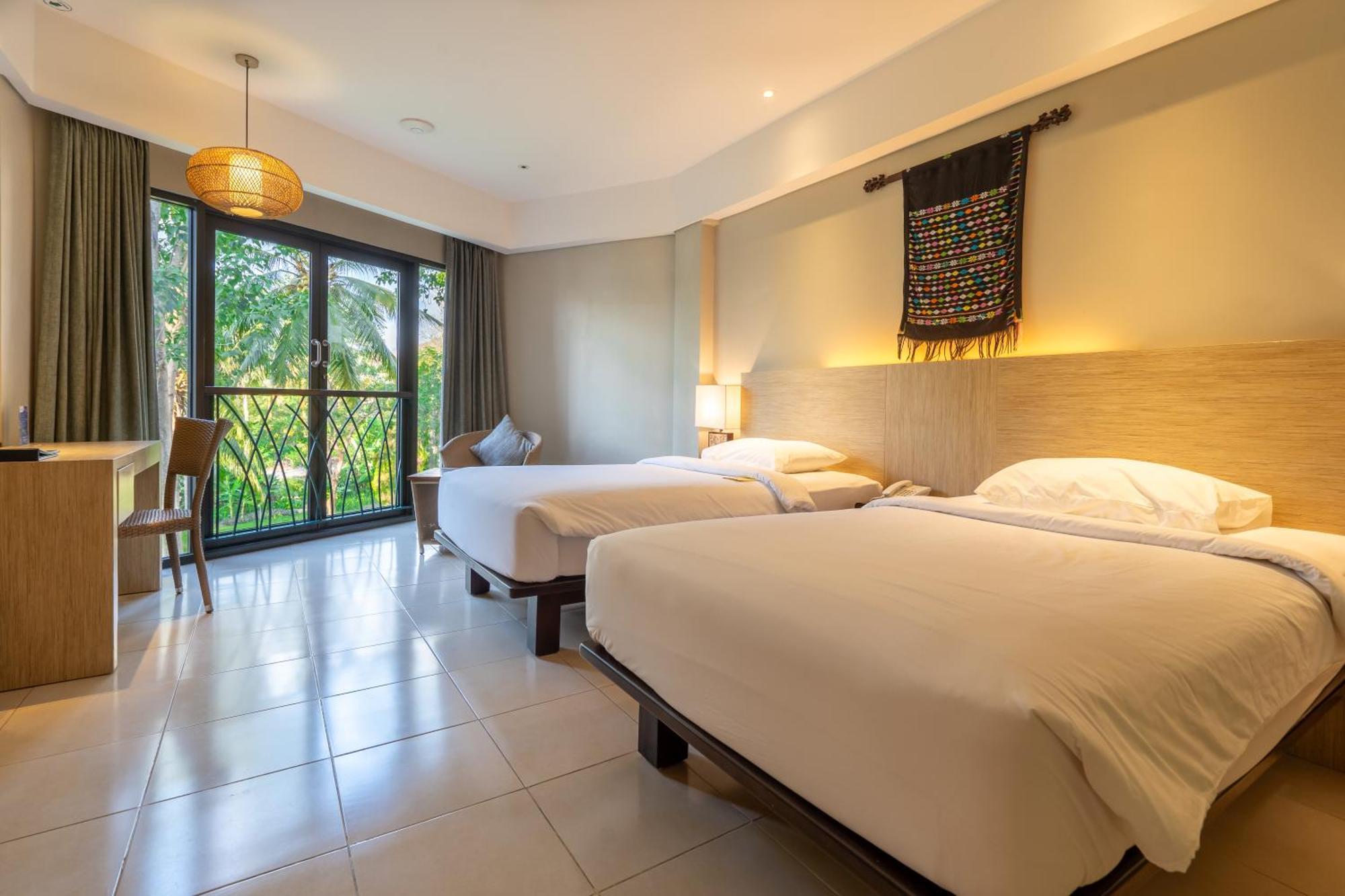 Bintang Flores Hotel Labuan Bajo Exterior foto
