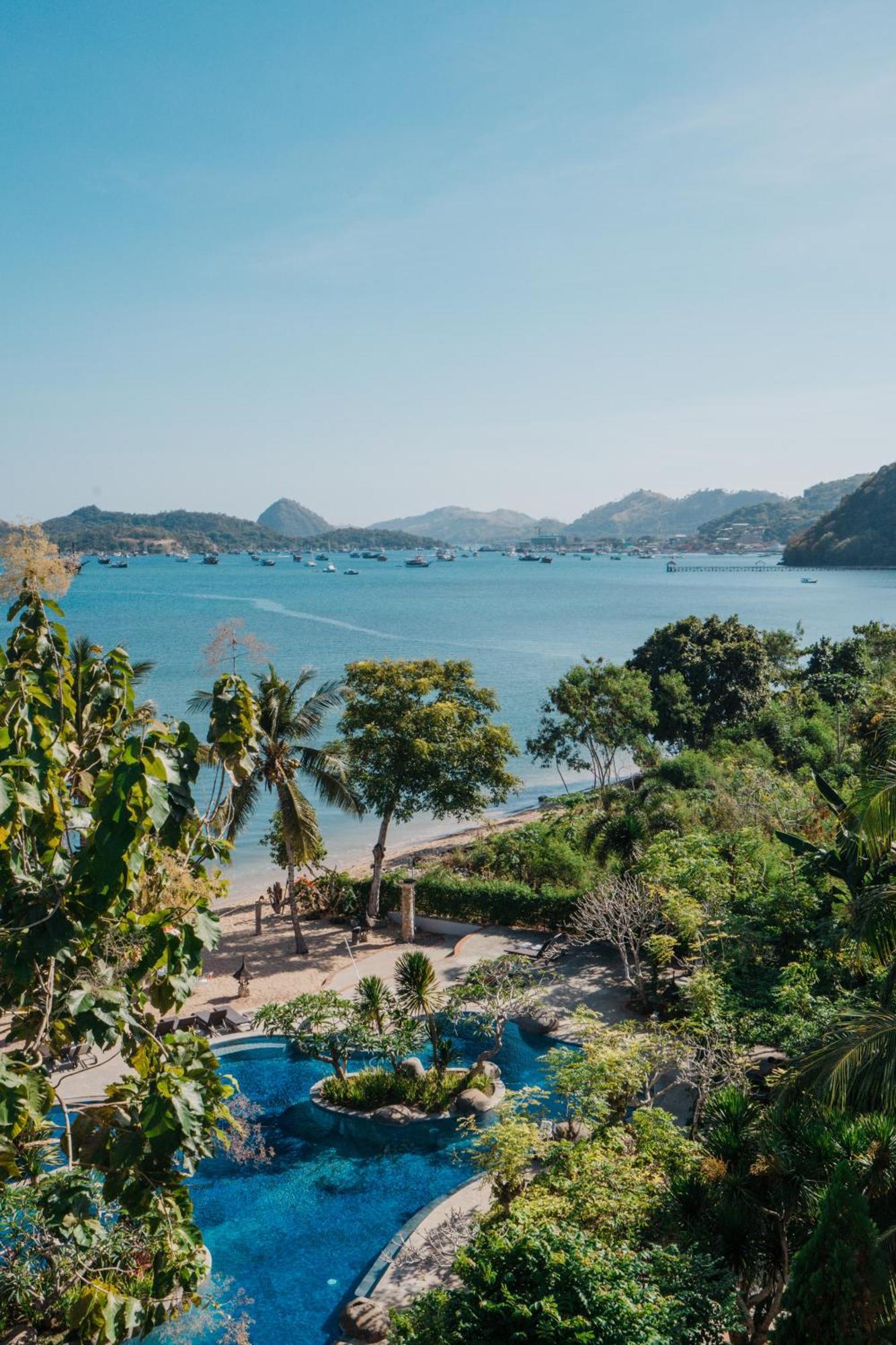 Bintang Flores Hotel Labuan Bajo Exterior foto
